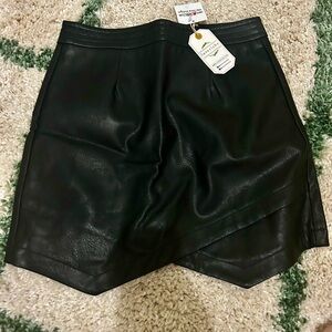 Loveriche Black Leather Skirt